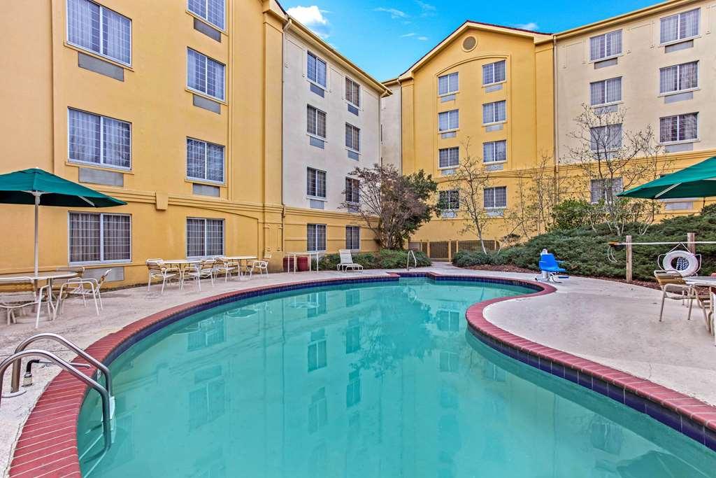 La Quinta By Wyndham Birmingham Homewood Facilidades foto
